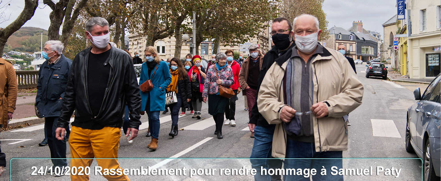 Rassemblement à Fécamp pour rendre hommage à Samuel Paty le 24 Octobre 2020